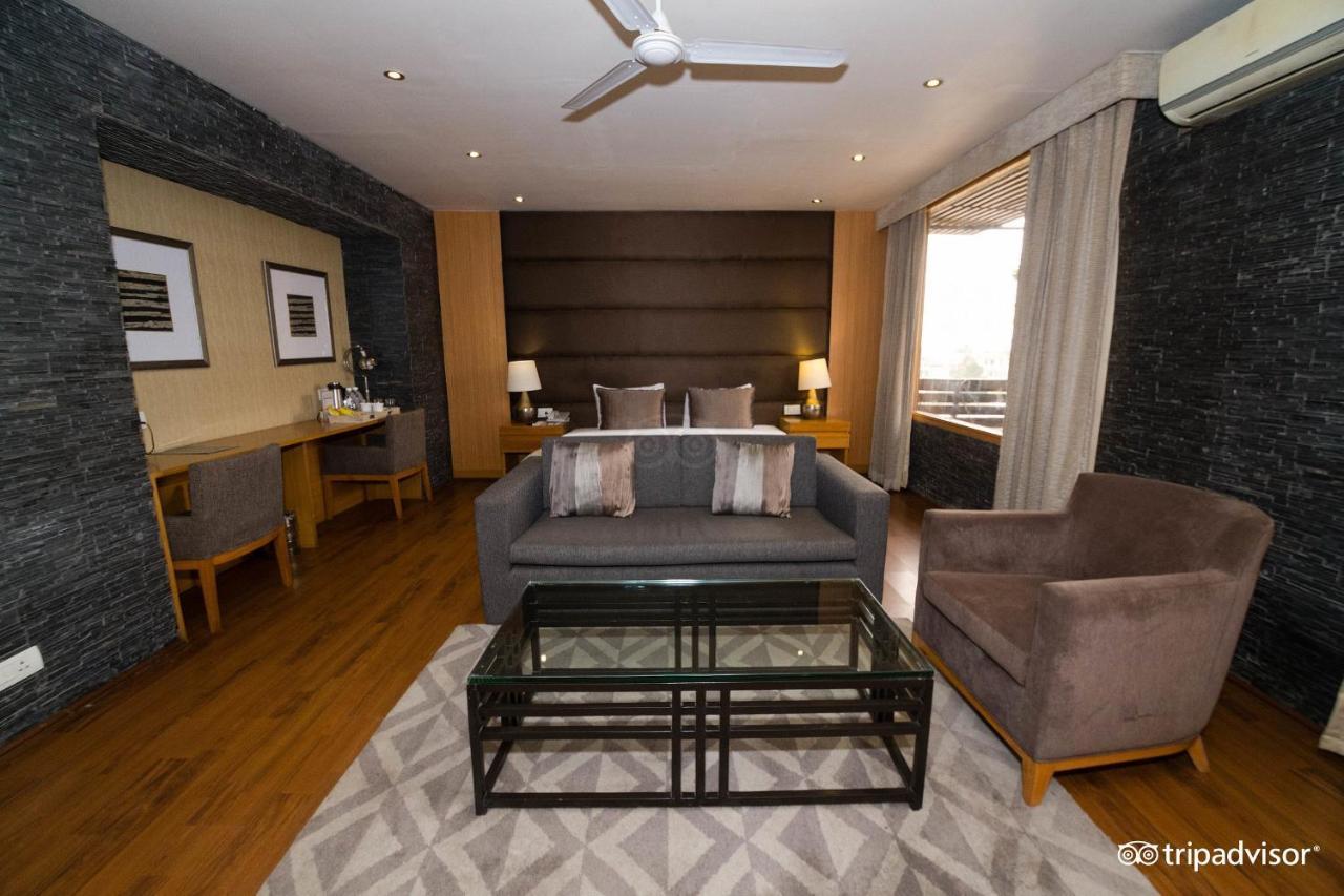 Udman Hotel Panchshila Park Nové Dillí Exteriér fotografie