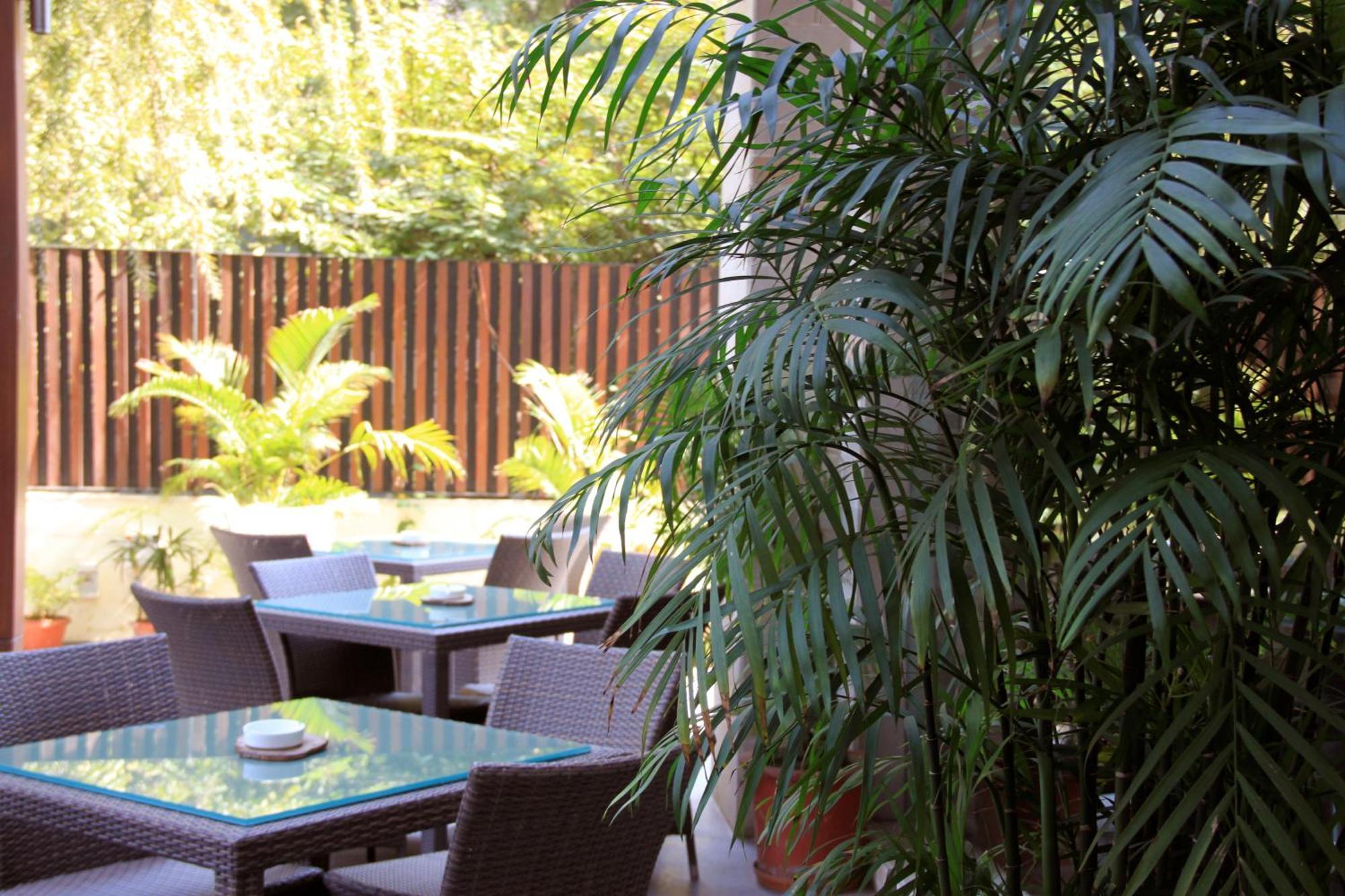 Udman Hotel Panchshila Park Nové Dillí Exteriér fotografie